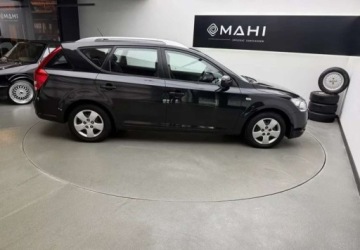 Kia Ceed I SW 1.4 109KM 2009 Kia Ceed Kia Ceed Ceex27d 1.4 Comfort 1.4 Benzyna 109KM, zdjęcie 11