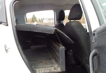 Peugeot 208 I Hatchback 5d Facelifting 1.6 BlueHDi 75KM 2017 Peugeot 208 Diesel Okazja 1.6 Diesel 75KM, zdjęcie 17