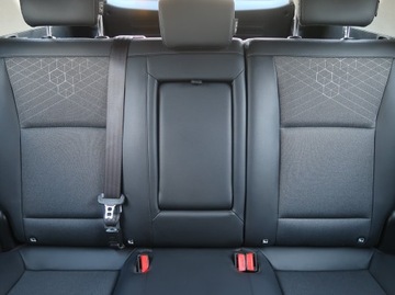 Ssangyong Tivoli Crossover Facelifting 1.5 GDI-T 163KM 2021 SsangYong Tivoli Grand 1.5 T-GDI, Salon Polska, zdjęcie 9