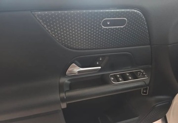 Mercedes GLA II Off-roader Facelifting 1.3 200 163KM 2024 Mercedes-Benz GLA Salon Polska polroczny 1.3 Benzyna 163KM, zdjęcie 8