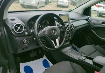 Mercedes Klasa B W246 Sports Tourer 200 BlueEFFICIENCY 156KM 2013 Mercedes-Benz Klasa B Super wersja Automat Zarejestrowany 1.6 Benzyna, zdjęcie 4