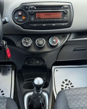 Toyota Yaris III Hatchback 5d Facelifting 1.33 Dual VVT-i 99KM 2017 Toyota Yaris salon Polska, instalacja gazowa 1.3 BenzynaLPG 99KM, zdjęcie 4
