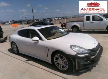 Porsche Panamera 2012, 3.0L, S HYBRID, od ubez...