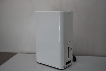 Осушитель воздуха Blyss WDH-316DB 265 Вт