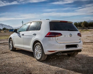 LIŠTA NA HRANA ZADNÍ KRYT VW GOLF 7 2012-2020
