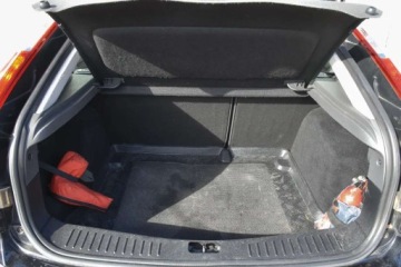 Ford Focus II Hatchback 5d 1.6 Duratec 100KM 2006 Ford Focus FORD FOCUS 1.6 101KM AUTOMAT SONY Skory Klimatronik Szyberdach, zdjęcie 35