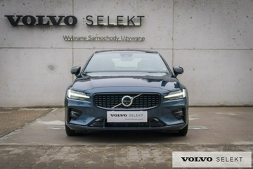 Volvo S60 III Sedan Facelifting 2.0 B5 250KM 2024 Volvo S60 B5 Ultimate Dark Mild Hybrid Benzyna, zdjęcie 1