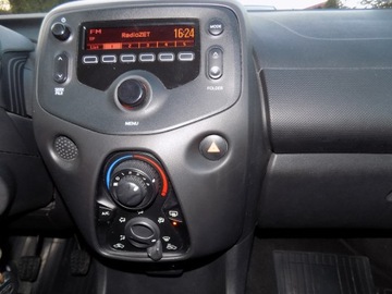 Toyota Aygo II Hatchback 5d 1.0 VVT-i 69KM 2016 TOYOTA AYGO 998 CCM 69 KM, zdjęcie 16