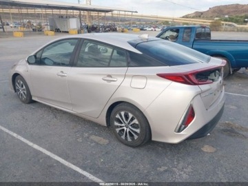 Toyota Prius IV 2021 Toyota Prius 2021 TOYOTA PRIUS PRIME LE 1.8 Hybryda Plug-in 95KM, zdjęcie 3