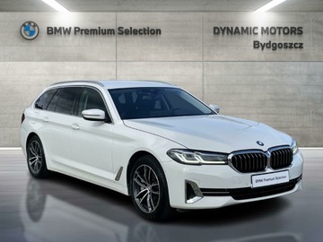 BMW Seria 5 G30-G31 Touring Facelifting 3.0 530d 286KM 2021 BMW 530 BMW 530d xdrive 286KM, zdjęcie 6