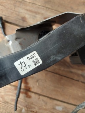 ПЕДАЛЬ СЦЕПЛЕНИЯ MAZDA 6 III GJ