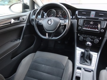 Volkswagen Golf VII Variant 1.4 TSI BlueMotion Technology 122KM 2013 VW Golf 1.4 TSI, Salon Polska, Serwis ASO, Xenon, zdjęcie 6