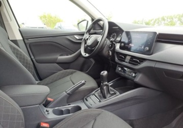Skoda Scala Hatchback 1.0 TSI 110KM 2023 Skoda Scala Ambition 1.0 TSI 110 KM Czujniki Clima Benzyna 110KM, zdjęcie 10