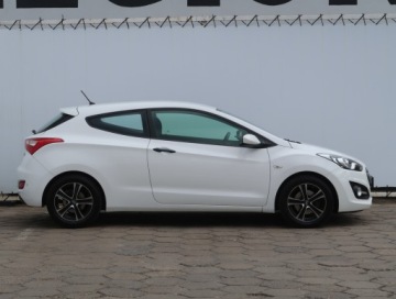 Hyundai i30 II Hatchback 3d 1.4 100KM 2014 Hyundai i30 1.4 CVVT, Klima, Parktronic, zdjęcie 5