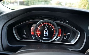 Volvo V40 II Hatchback 1.5 T2 DRIVE-E 122KM 2015 Volvo V40 Lift Automat, Nawigacja, Park Assistant, Grzana szyba, Bezwypadk, zdjęcie 23