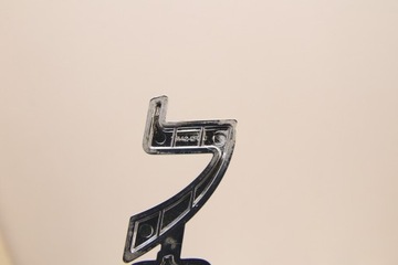 LOGO ZNAK ZNAKY NÁPIS VÍKO KUFRU ZADNÍ ORIGINÁLNÍ TOYOTA VERSO R20 2009- FACELIFT
