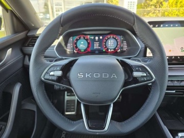 Skoda Octavia IV Liftback 1.5 TSI EVO 150KM 2025 Skoda Octavia Hak, Winter Premium, AAC, Matrix, Ceramika 1.5 Benzyna 150KM, zdjęcie 24