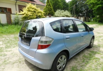 Honda Jazz III 1.4 i-VTEC 100KM 2009 Honda Jazz KLIMATRONIK 1,4 sliczna sprawna CZUJNIKI PARKOWANIA bez rdzy, zdjęcie 1