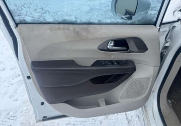 Chrysler Pacifica II 2017 Chrysler Pacifica 2017 Chrysler Pacifica 3.6L - w Polsce po oplatach i akc, zdjęcie 10