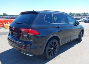 Volkswagen Tiguan II 2021 Volkswagen Tiguan 2021, 2.0L, 4x4, SE R-LINE BLACK, od ubezpieczalni 2.0, zdjęcie 6