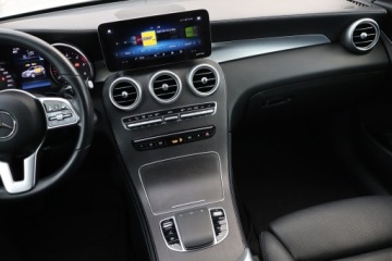 Mercedes GLC C253 SUV Facelifting 2.0 200d 163KM 2020 Mercedes GLC GLC 200 d 4MATIC, Salon Polska, 4X4, zdjęcie 7