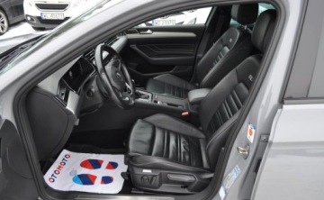 Volkswagen Passat B8 2020 Volkswagen Passat R-LINE 4-MOTION 2.0Tdi 240km DSG Kamera LED Nawigacja 2.0, zdjęcie 12