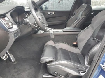 Volvo XC60 II Crossover T5 250KM 2020 Volvo XC 60 2020 Volvo XC60 T5 R-Design 2.0 Benzyna 250KM, zdjęcie 7