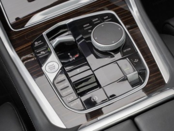 BMW X6 G06 SUV Facelifting 3.0 30d 298KM 2026 BMW X6 xDrive30d Sport Suv 3.0 (298KM) 2026, zdjęcie 9