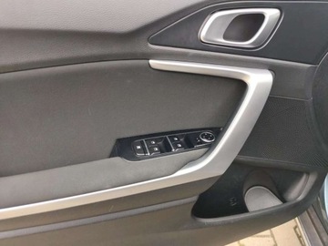 Kia XCeed Crossover Facelifting 1.5 T-GDi 160KM 2024 Kia XCeed Salon PL 1,5 T 160 KM Wersja M manual 1.5 Benzyna 160KM, zdjęcie 9