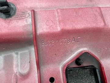 ОКУЛЯР ДЛЯ УСИЛЕНИЯ ПЕРЕДНЕГО РЕМНЯ DISCOVERY SPORT L550