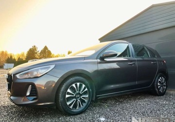 Hyundai i30 III Hatchback 1.0 T-GDI 120KM 2017 Hyundai i30 Bezwypadkowy, FV23, Bogata wersja KredytowanieLeasing, gw.12m, zdjęcie 4