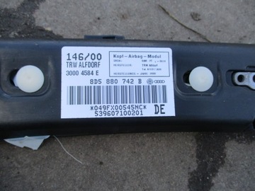 AUDI S4 A4 B5 LIFT KURTYNA DACHOWA PRAWA lub LEWA 8D5880742B 8D5880741B