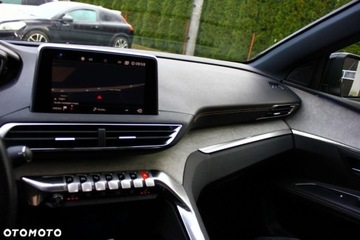 Peugeot 5008 II Crossover Facelifting 2.0 BlueHDi 177KM 2020 Peugeot 5008 Peugeot 5008 BlueHDI 180 EAT8 GT 2.0 Diesel 177KM, zdjęcie 27