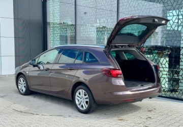Opel Astra K Sports Tourer 1.4 Turbo 125KM 2017 Opel Astra Astra 1.4T 125KM Dynamic SS Vat Marza Czujniki Parkowania, zdjęcie 33