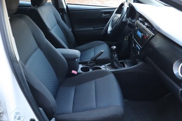 Toyota Auris II Touring Sports D-4D 90 90KM 2014 Toyota Auris 1.4 D-4D, Salon Polska, Serwis ASO, zdjęcie 8