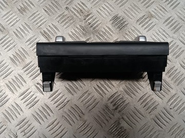 AUDI Q3 8U 8U0820043E ŘÍZENÍ I SOUČÁSTKY ELEKTRICKÉ