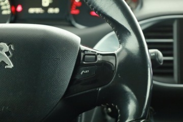 Peugeot 308 II SW 1.6 BlueHDi 99KM 2016 Peugeot 308 1.6 BlueHDi, Navi, Klima, Klimatronic, zdjęcie 16