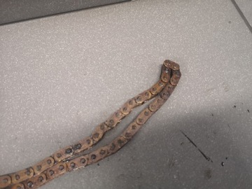 ŁAŃCUCH NAPĘD POMPY OLEJU AUDI A4 B7 2.0 TFSI BWE