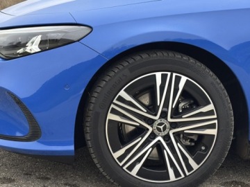 Mercedes CLA C118/X118 2025 MERCEDES-BENZ CLA 180 Progressive Sedan 1.5 (136KM) 2025, zdjęcie 3