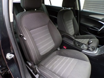 Opel Insignia I Sports Tourer Facelifting 2.0 CDTI ECOFLEX 140KM 2014 Opel Insignia Lift /Navi /Klimatronic / LED /2,0, zdjęcie 19