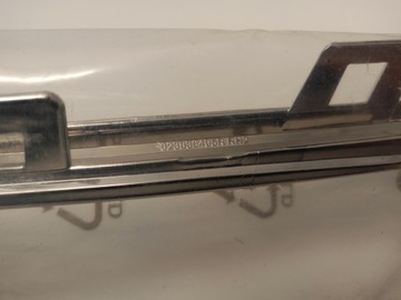 LIŠTA CHRÓM MASKA 623826741R RENAULT MEGANE IV