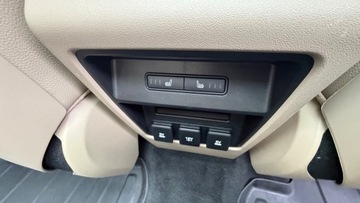 Land Rover Discovery Sport SUV 2.0 Si4 240KM 2018 Land Rover Discovery Sport Raty 2.0 bemz 240KM Automat Panorama Skora tylk, zdjęcie 39