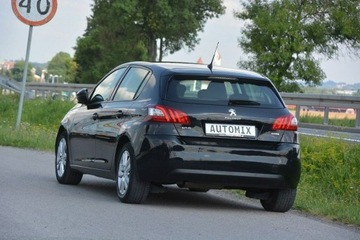 Peugeot 308 II Hatchback 5d 1.2 PureTech 110KM 2016 Peugeot 308 1.2 nawigacja led bezwypadkowy climatr, zdjęcie 3