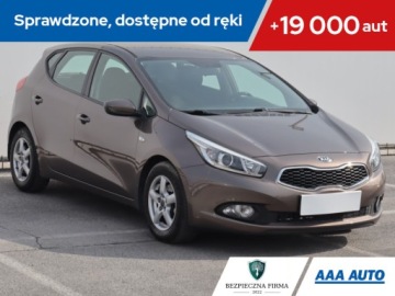 Kia Ceed II pro_cee´d 1.4 DOHC 100KM 2014 Kia Ceed 1.4 CVVT, Klima