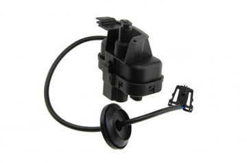 SIŁOWNIK KLAPKI WLEWU PALIWA GOLF SCIROCCO TIGUAN