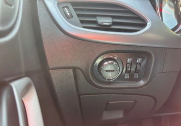 Opel Astra K Hatchback Facelifting 1.5 Diesel 122KM 2021 Opel Astra 1.5D 122KM kamera nawi zadbany bezwypadkowy VAT LED 1.5 Diesel, zdjęcie 28