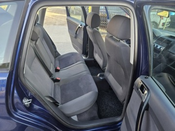 Volkswagen Polo IV Hatchback 1.4 16V 75KM 2005 Volkswagen Polo Opłacony Zdrowy Zadbany, zdjęcie 10