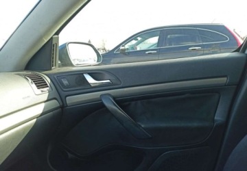 Skoda Octavia II Kombi 1.9 TDI PD 105KM 2005 Skoda Octavia Skoda Octavia 1.9 Diesel 105KM, zdjęcie 12