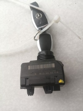 Stacyjka 2045451308 DWA klucze Mercedes W204