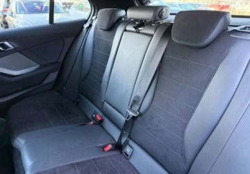 BMW Seria 1 F70 Hatchback M 2.0 M135 300KM 2025 BMW Seria 1 I wlasciciel M Sport Gwarancja Bezwypadkowy FVAT23, zdjęcie 31